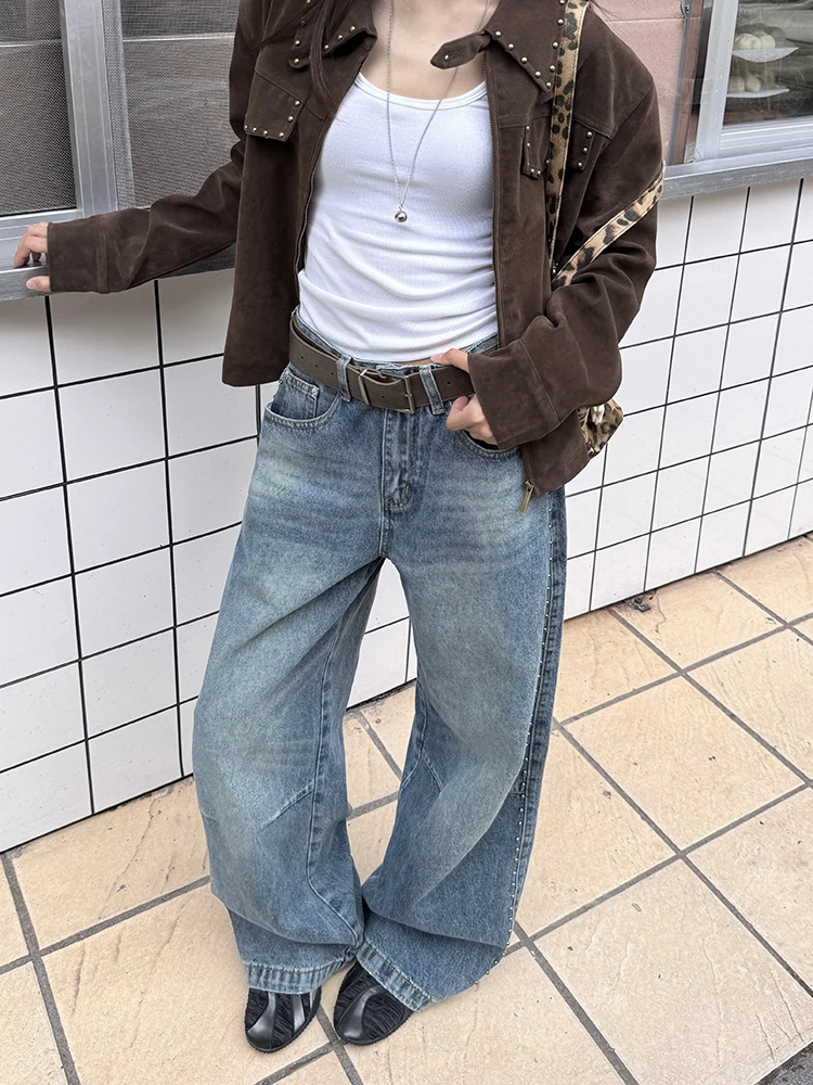 URKR Американские женские джинсы с заклепками, прямые брюки, свободный крой, винтажные широкие брюки, дизайн Sensation Market
URKR Американские женские джинсы с заклепками, прямые брюки, свободный крой, винтажные широкие брюки, дизайн Sensation Market