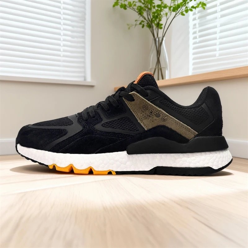 Lightweight soft-soled casual running shoes Spring and summer couple's breathable, shock-absorbing, versatile sports
Lightweight soft-soled casual running shoes Spring and summer couple's breathable, shock-absorbing, versatile sports
