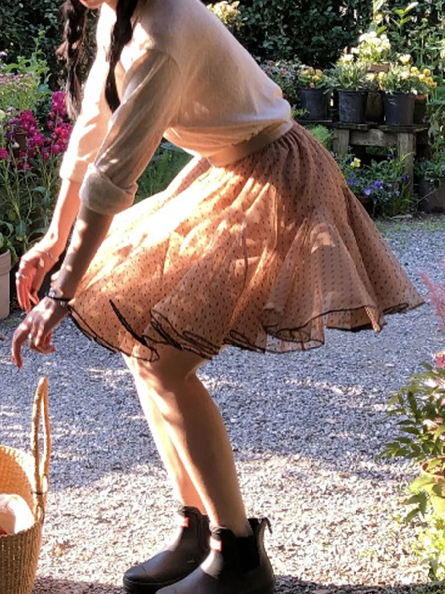 Kawaii Fairy Tulle Mini Skirt Women Summer High Waisted Ruffle Mesh Skirt Vintage Coffee Polka Dot A-Line Skater Skirt
Kawaii Fairy Tulle Mini Skirt Women Summer High Waisted Ruffle Mesh Skirt Vintage Coffee Polka Dot A-Line Skater Skirt