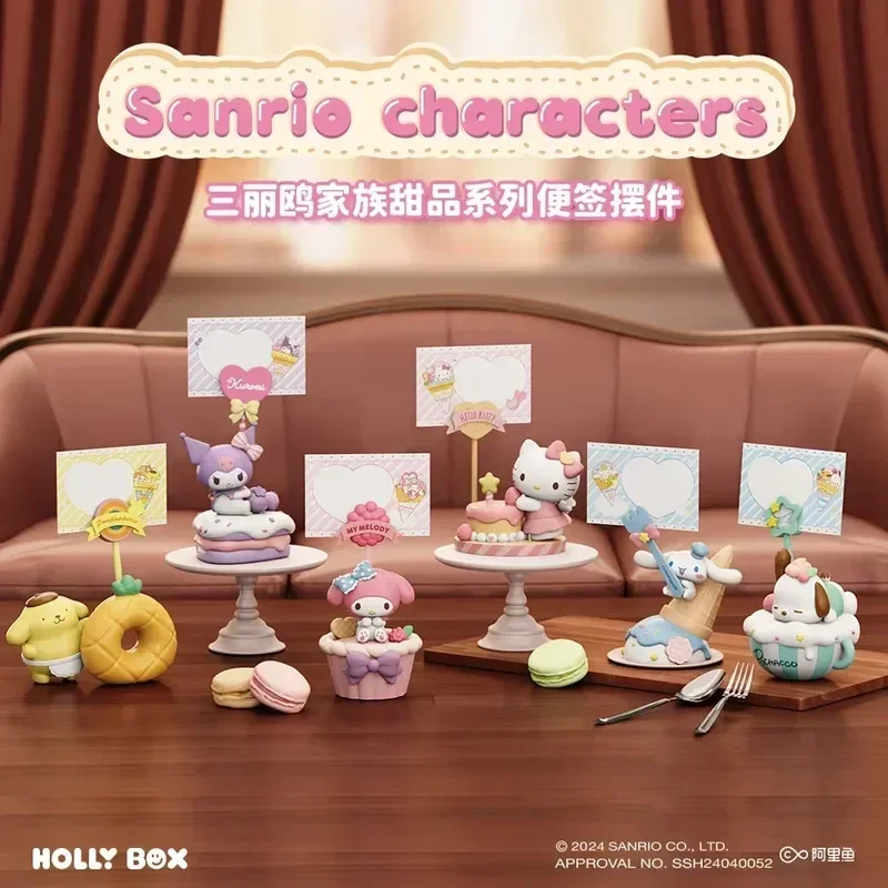 Новинка 2024 г., Sanrio, серия семья десертов, фигурка Hello Kitty Kuromi, Стикеры для заметок, милая настольная декоративная фигурка для сообщений
Новинка 2024 г., Sanrio, серия семья десертов, фигурка Hello Kitty Kuromi, Стикеры для заметок, милая настольная декоративная фигурка для сообщений