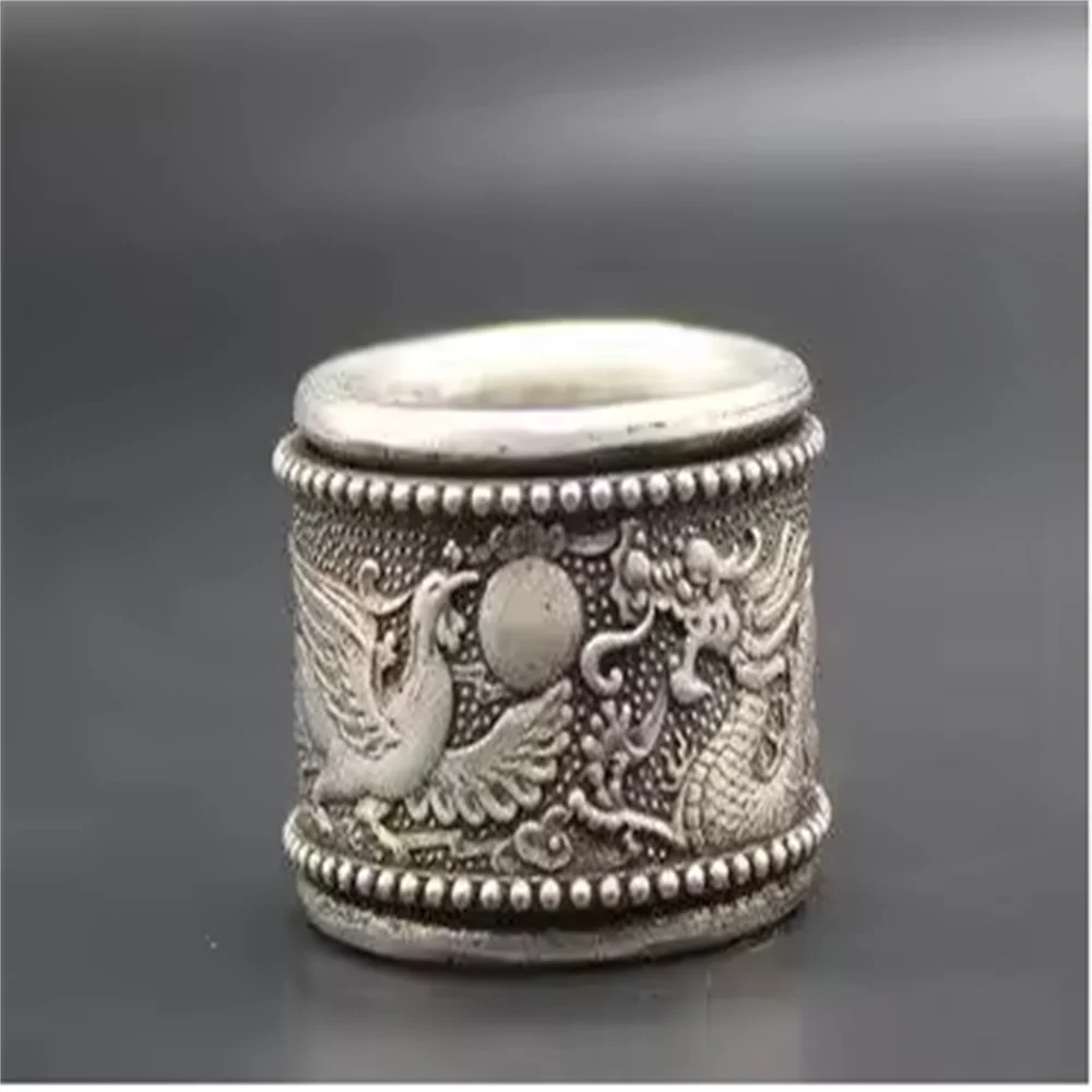 Jewelry Ring Silversmith Handmade Dragon and Phoenix Pattern Wrench Finger Foot Silver Rotatable Men's Ring Silver
Jewelry Ring Silversmith Handmade Dragon and Phoenix Pattern Wrench Finger Foot Silver Rotatable Men's Ring Silver
