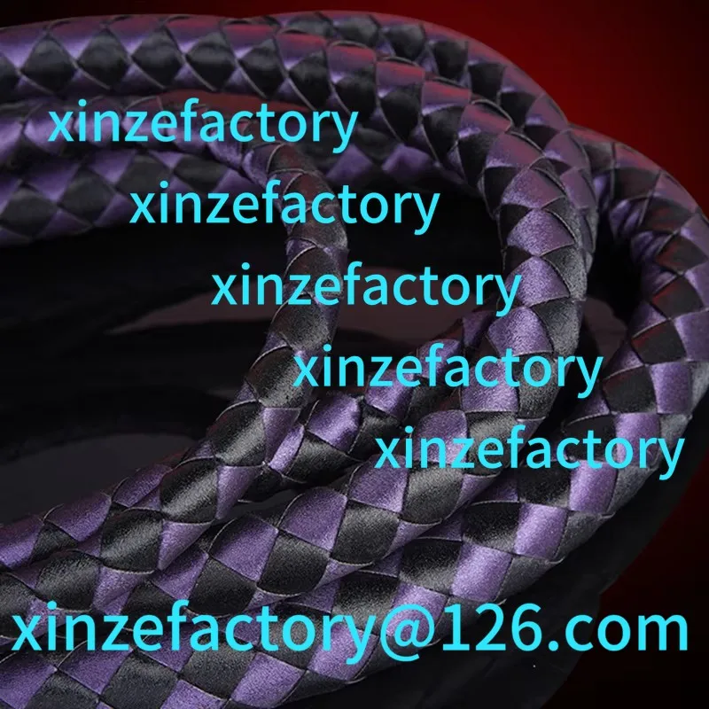Customization 240CM Genuine Cowhide Leather Whip Horse Cowhide Leather Handle 
Customization 240CM Genuine Cowhide Leather Whip Horse Cowhide Leather Handle