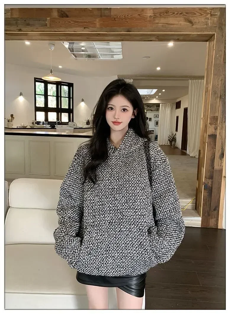 Korean Fashion Autumn New Women Tops Sweatshirt Color Collision Simple Casual Hooded Long Sleeve Loose Pullover Hoodie Clothing
Korean Fashion Autumn New Women Tops Sweatshirt Color Collision Simple Casual Hooded Long Sleeve Loose Pullover Hoodie Clothing