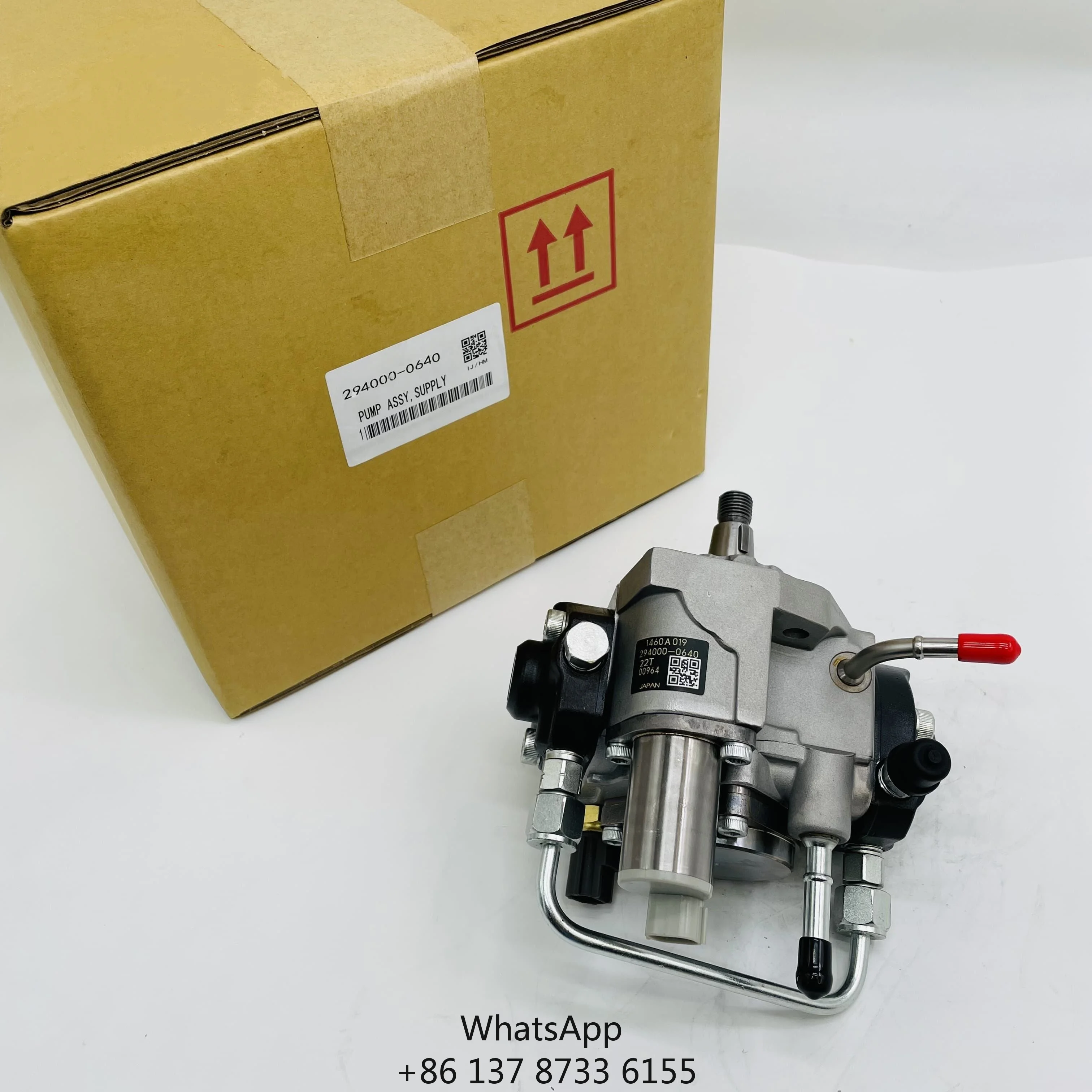 HP3 Diesel Fuel Injection Pump 294000-0640 1460A019 For 4D56 Engine
HP3 Diesel Fuel Injection Pump 294000-0640 1460A019 For 4D56 Engine