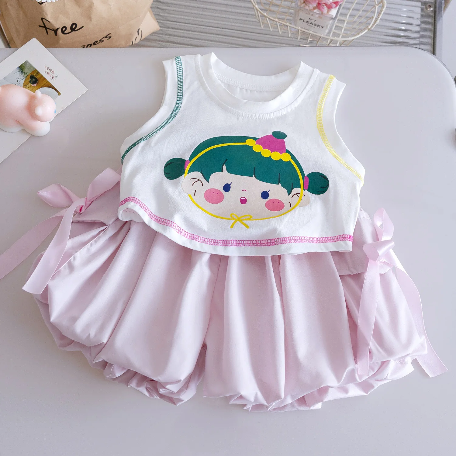 Girls Clothes Sets Summer Children Cotton Vest Tops Shorts 2pcs Cute Suit For Baby Outfits Kids Sleeveless Tracksuits Toddler 6Y
Girls Clothes Sets Summer Children Cotton Vest Tops Shorts 2pcs Cute Suit For Baby Outfits Kids Sleeveless Tracksuits Toddler 6Y
