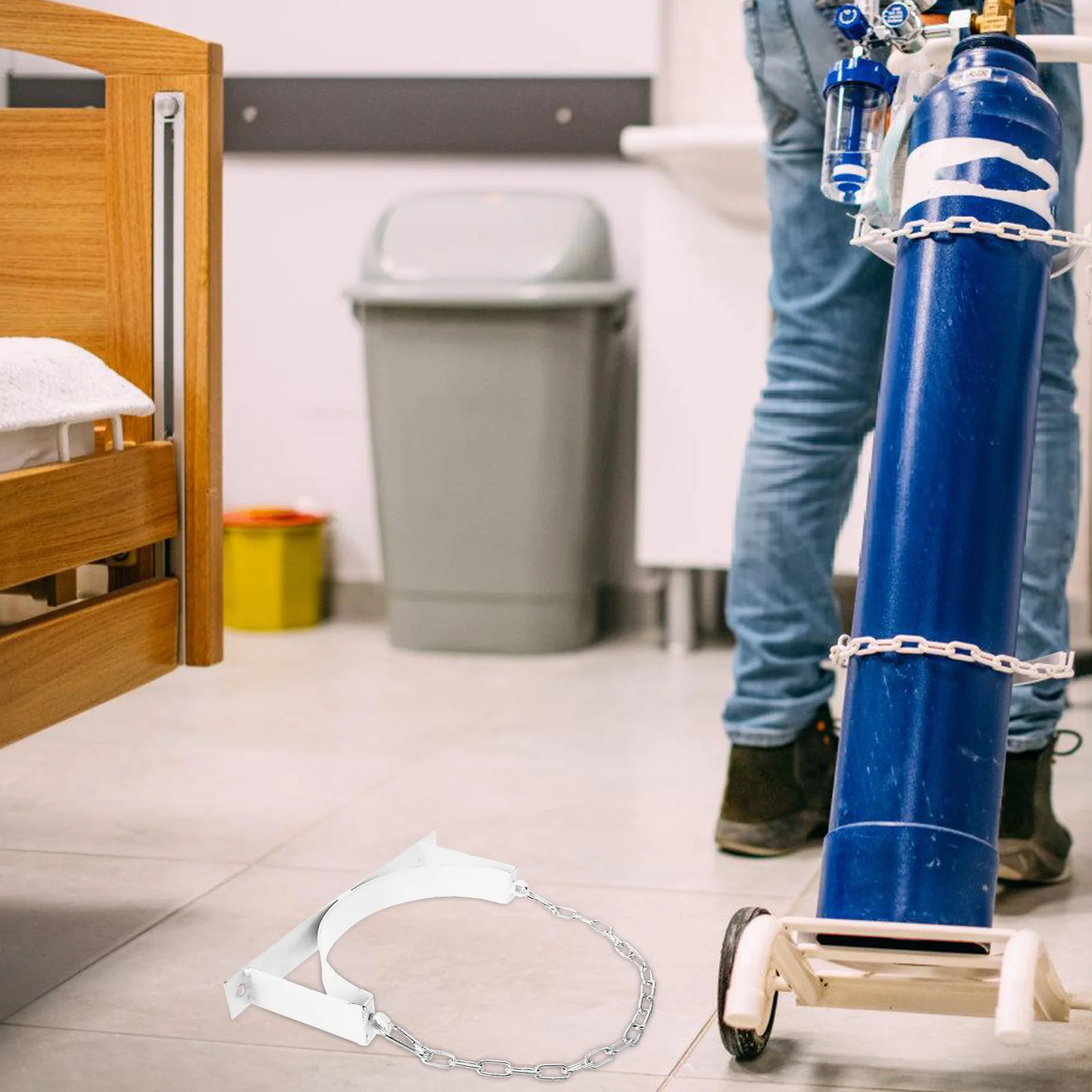 1Set Gas Cylinder Bracket Steel Reliable Holder for 40L Oxygen Tank Propane Tank Mount Wall Holder Propane Cylinder Stand
1Set Gas Cylinder Bracket Steel Reliable Holder for 40L Oxygen Tank Propane Tank Mount Wall Holder Propane Cylinder Stand