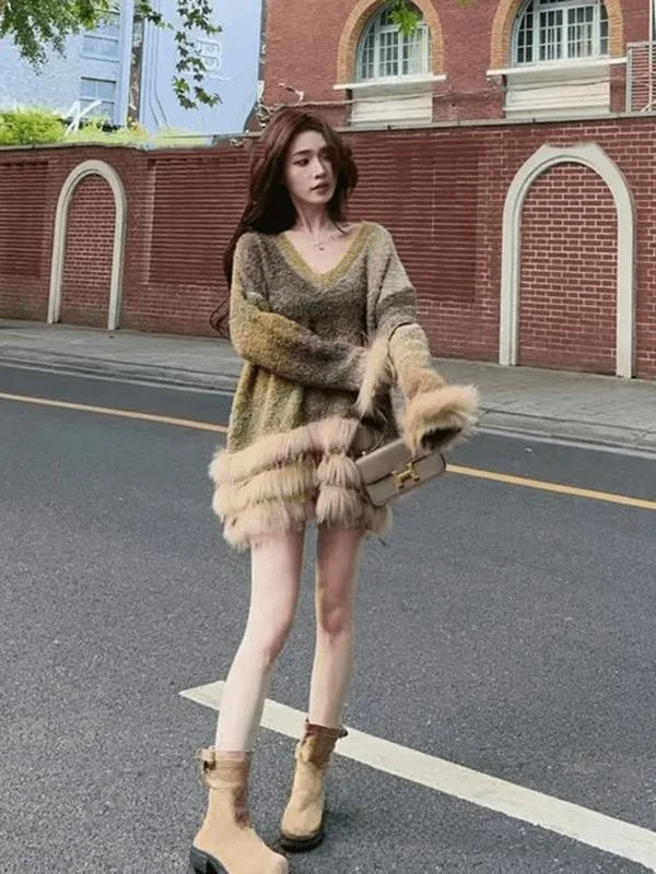 Fashionable Color Block Striped V-Neck Long Sleeve Knitted Top Loose Fit Versatile Slimming Sweater for Spring New Arrival
Fashionable Color Block Striped V-Neck Long Sleeve Knitted Top Loose Fit Versatile Slimming Sweater for Spring New Arrival