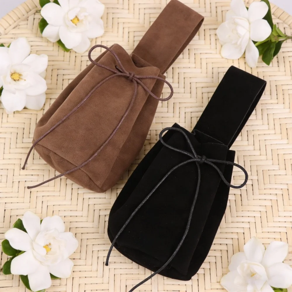 Medieval Viking Vintage Drawstring Waist Bag - Summer Portable Wrist & Belt-Attachable Coin Purse, Statement Cosplay Accessory
Medieval Viking Vintage Drawstring Waist Bag - Summer Portable Wrist & Belt-Attachable Coin Purse, Statement Cosplay Accessory