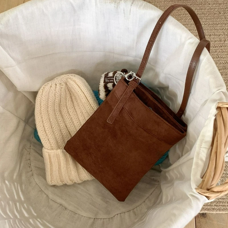 New Casual and Versatile Shoulder Bag Women Fashion Double Layer Phone Purse Simple and Versatile Handle Bag Textured Women'bag
New Casual and Versatile Shoulder Bag Women Fashion Double Layer Phone Purse Simple and Versatile Handle Bag Textured Women'bag