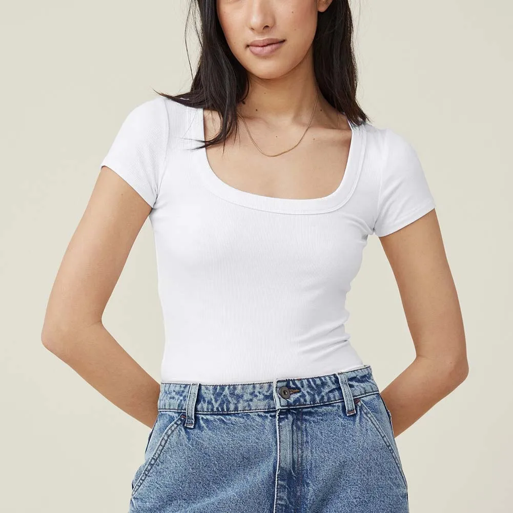 Polyester Summer Tee Square Neck Sweater Vacation Style Brand New Condition High Stretch Fabric Short Sleeve Style
Polyester Summer Tee Square Neck Sweater Vacation Style Brand New Condition High Stretch Fabric Short Sleeve Style