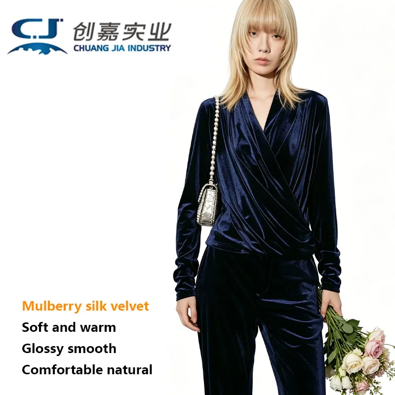 100% Natural Silk Velvet Women V-neck Shirt Temperament Noble Generous Business Casual, Soft, Fine Skin-friendly Top
100% Natural Silk Velvet Women V-neck Shirt Temperament Noble Generous Business Casual, Soft, Fine Skin-friendly Top