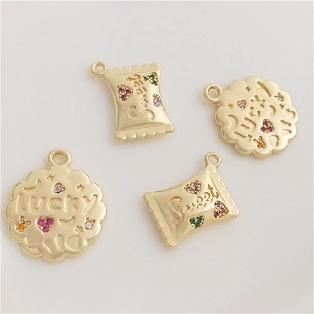 14K Package Gold Zirconium Lucky Flower-shaped Round Card Letter Candy Pendant Diy Bracelet Necklace Jewelry Charms Pendant K388
14K Package Gold Zirconium Lucky Flower-shaped Round Card Letter Candy Pendant Diy Bracelet Necklace Jewelry Charms Pendant K388