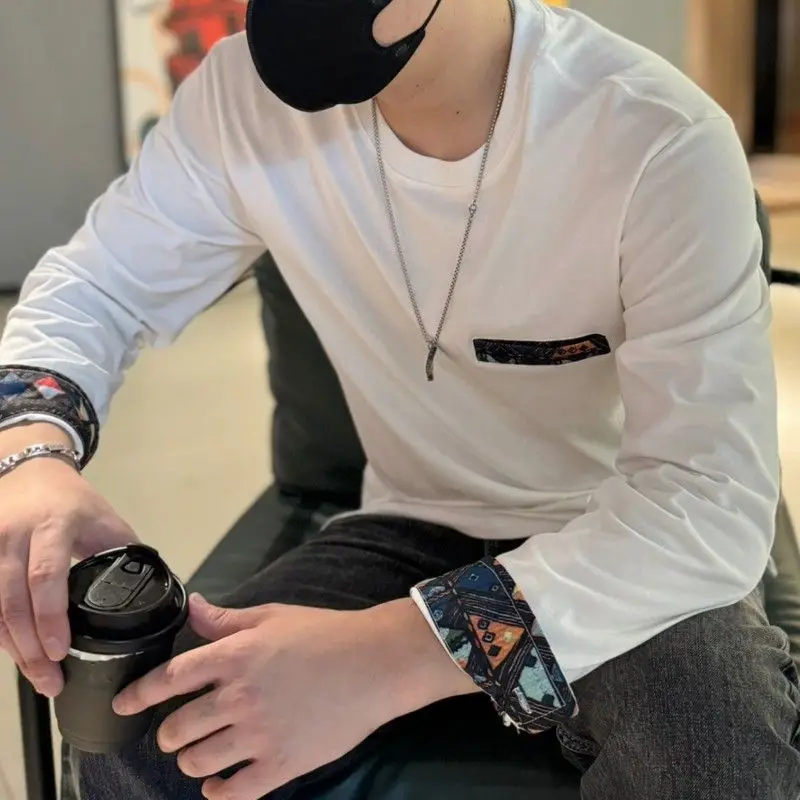 Autumn New Hem Slit Long Sleeved T-shirt for Men Fashionable Solid Color Casual Versatile Pullover Top
Autumn New Hem Slit Long Sleeved T-shirt for Men Fashionable Solid Color Casual Versatile Pullover Top