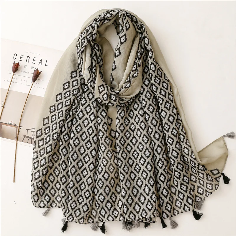 2022 Women Geometry Pattern Tassel Scarf Shawls Beach Head Wrap Hijab Scarves Free Shipping
2022 Women Geometry Pattern Tassel Scarf Shawls Beach Head Wrap Hijab Scarves Free Shipping