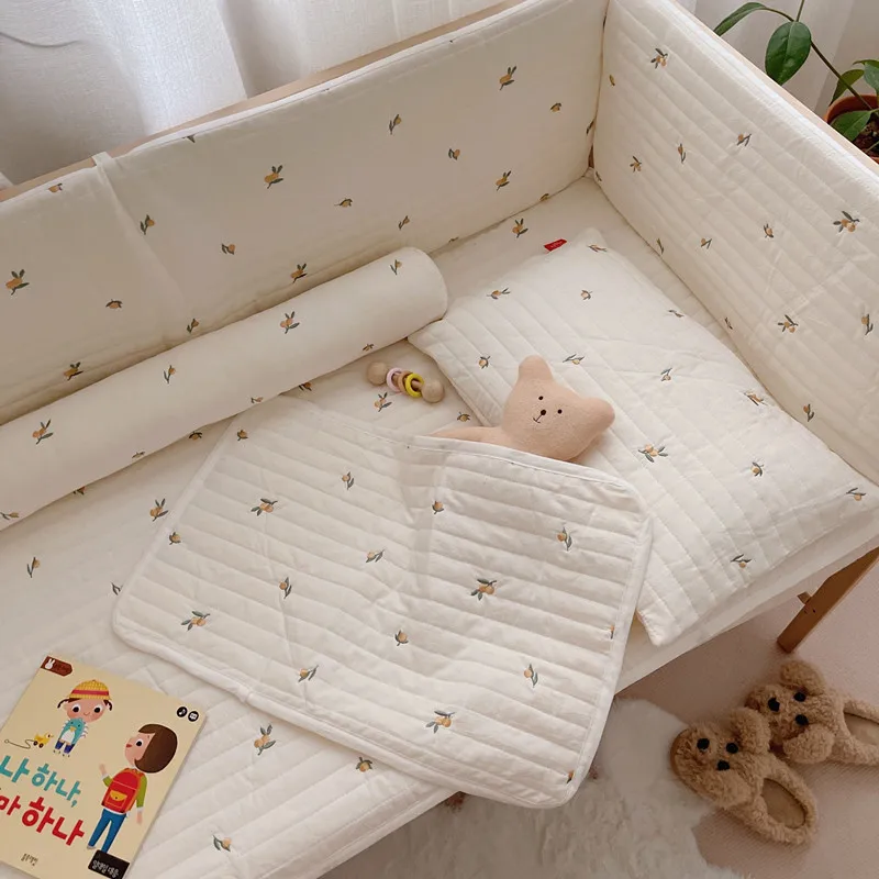 Korean Quilted Cotton Baby Bed Sheet Cherry Olive Bear Embroidery Baby Cot Crib Sheets Baby Bed Bumper Bed Cover Baby Bedding
Korean Quilted Cotton Baby Bed Sheet Cherry Olive Bear Embroidery Baby Cot Crib Sheets Baby Bed Bumper Bed Cover Baby Bedding