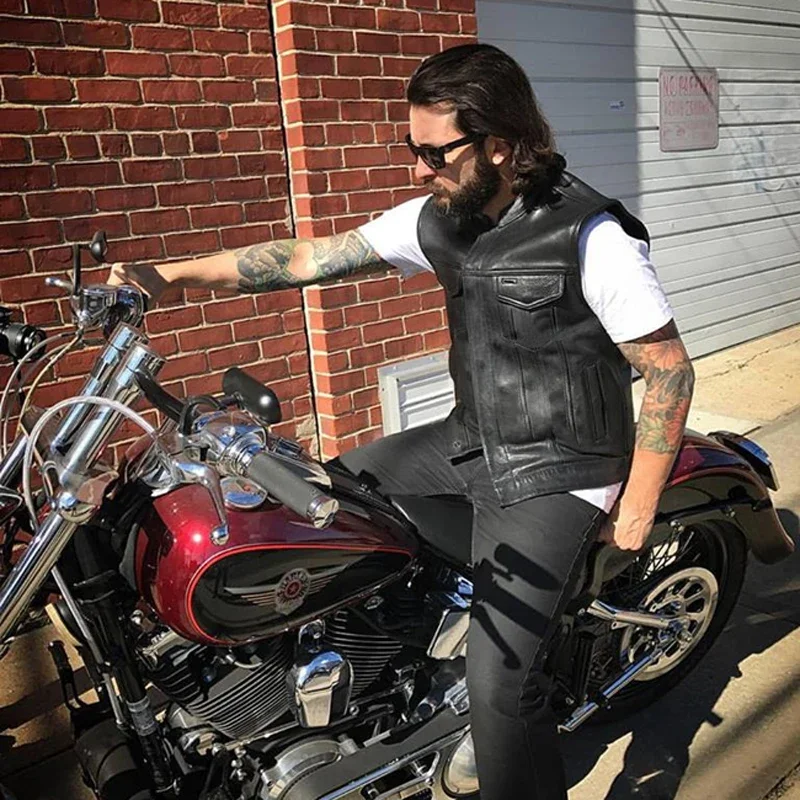 Men Motorcycle Vests jackets men letaher vests Jackets Punk Black Motorbike Gilet Leather Moto Jacket Vest men plus size JJ605
Men Motorcycle Vests jackets men letaher vests Jackets Punk Black Motorbike Gilet Leather Moto Jacket Vest men plus size JJ605