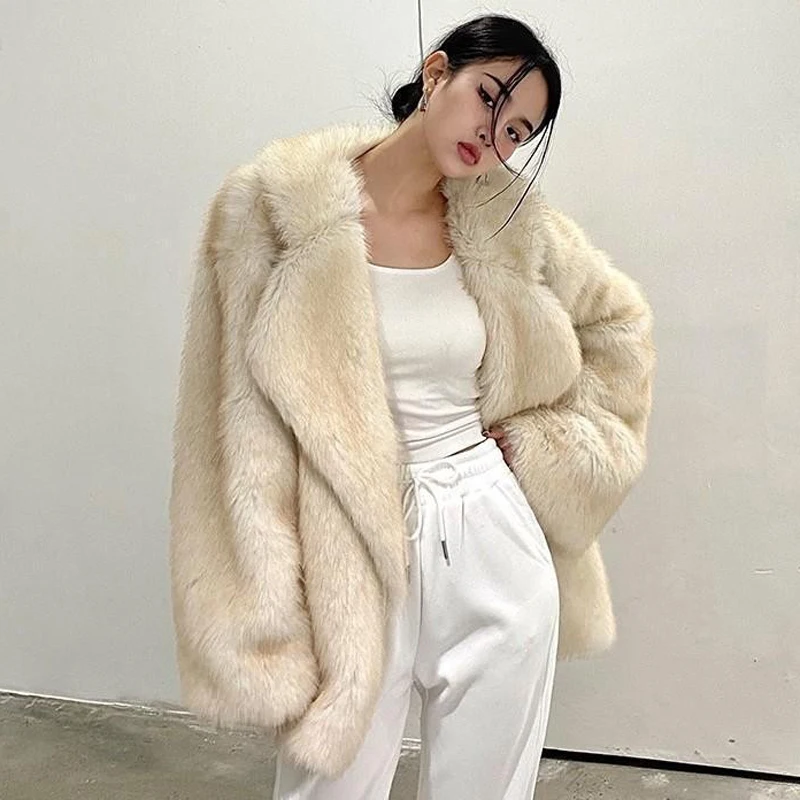 2025 Winter Loose Oversized Long Fluffy Overcoat Outerwear Luxury Brand Fashion Gradient Animal Color Faux Fur Coat Jacket Women
2025 Winter Loose Oversized Long Fluffy Overcoat Outerwear Luxury Brand Fashion Gradient Animal Color Faux Fur Coat Jacket Women