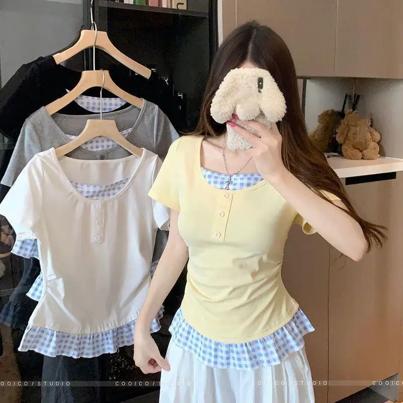 Корейский стиль, лоскутная клетчатая футболка с двумя плечами и короткими рукавами для женщин, летний новый свободный и утягивающий топ, новый стиль
Корейский стиль, лоскутная клетчатая футболка с двумя плечами и короткими рукавами для женщин, летний новый свободный и утягивающий топ, новый стиль