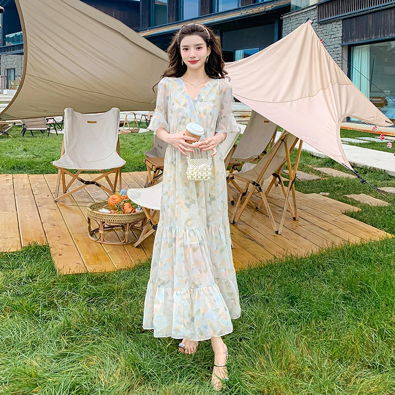 Dress Women Summer 2024 New Office Lady French Korea Style Chiffon Short Sleeve Floral Print V-Neck Dresses
Dress Women Summer 2024 New Office Lady French Korea Style Chiffon Short Sleeve Floral Print V-Neck Dresses