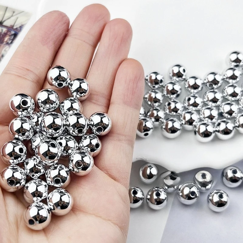 10-30mm UV plated silver beads acrylic DIY beaded hardware and clothing handmade jewelry accessories.
10-30mm UV plated silver beads acrylic DIY beaded hardware and clothing handmade jewelry accessories.