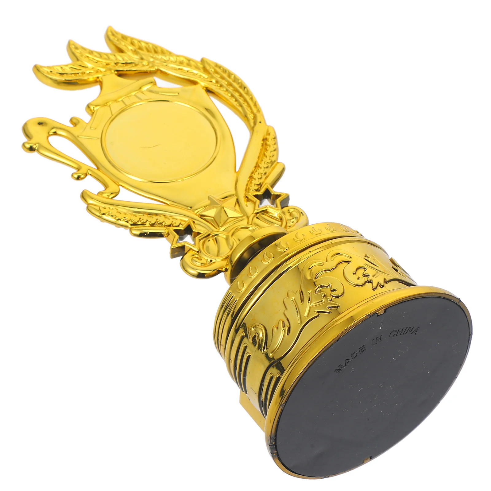 Золотой пластиковый кубок-награда, небольшой трофей для победителя спортивного конкурса, приз конкурса для офисных вечеринок
Золотой пластиковый кубок-награда, небольшой трофей для победителя спортивного конкурса, приз конкурса для офисных вечеринок