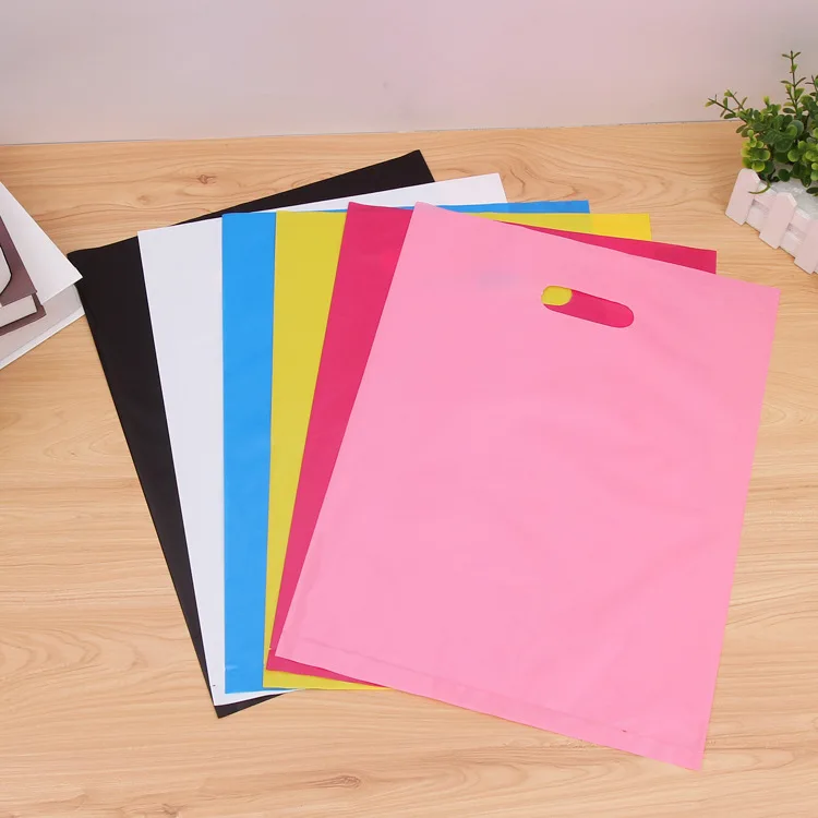 Customized Logo Matte Shopping Mall Shopping Bags Plastic Gift Bags Clothing Product Packaging Bags Printed Logo 500pcs/lot
Customized Logo Matte Shopping Mall Shopping Bags Plastic Gift Bags Clothing Product Packaging Bags Printed Logo 500pcs/lot