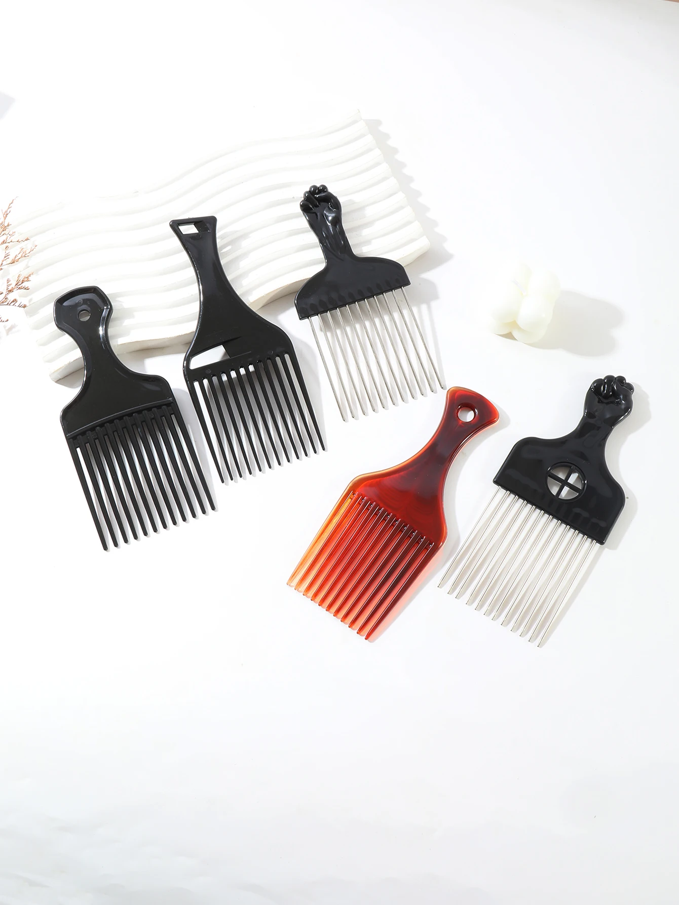African Comb Black Natural Curly Thick Hair Comb - African Pick Comb, Used for Curling Hair Styling,Special For Real Hair Wigs
African Comb Black Natural Curly Thick Hair Comb - African Pick Comb, Used for Curling Hair Styling,Special For Real Hair Wigs