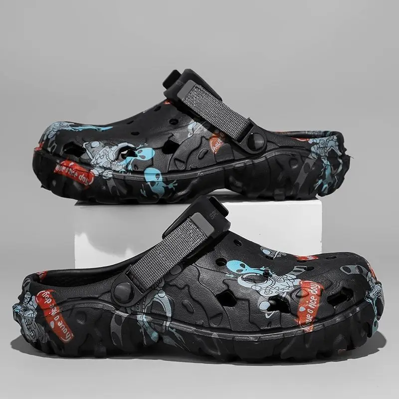 New plus size men's perforated shoes for outdoor wear, fashionable toe cap sandals, slippers, beach shoes, outdoor beach shoes
New plus size men's perforated shoes for outdoor wear, fashionable toe cap sandals, slippers, beach shoes, outdoor beach shoes