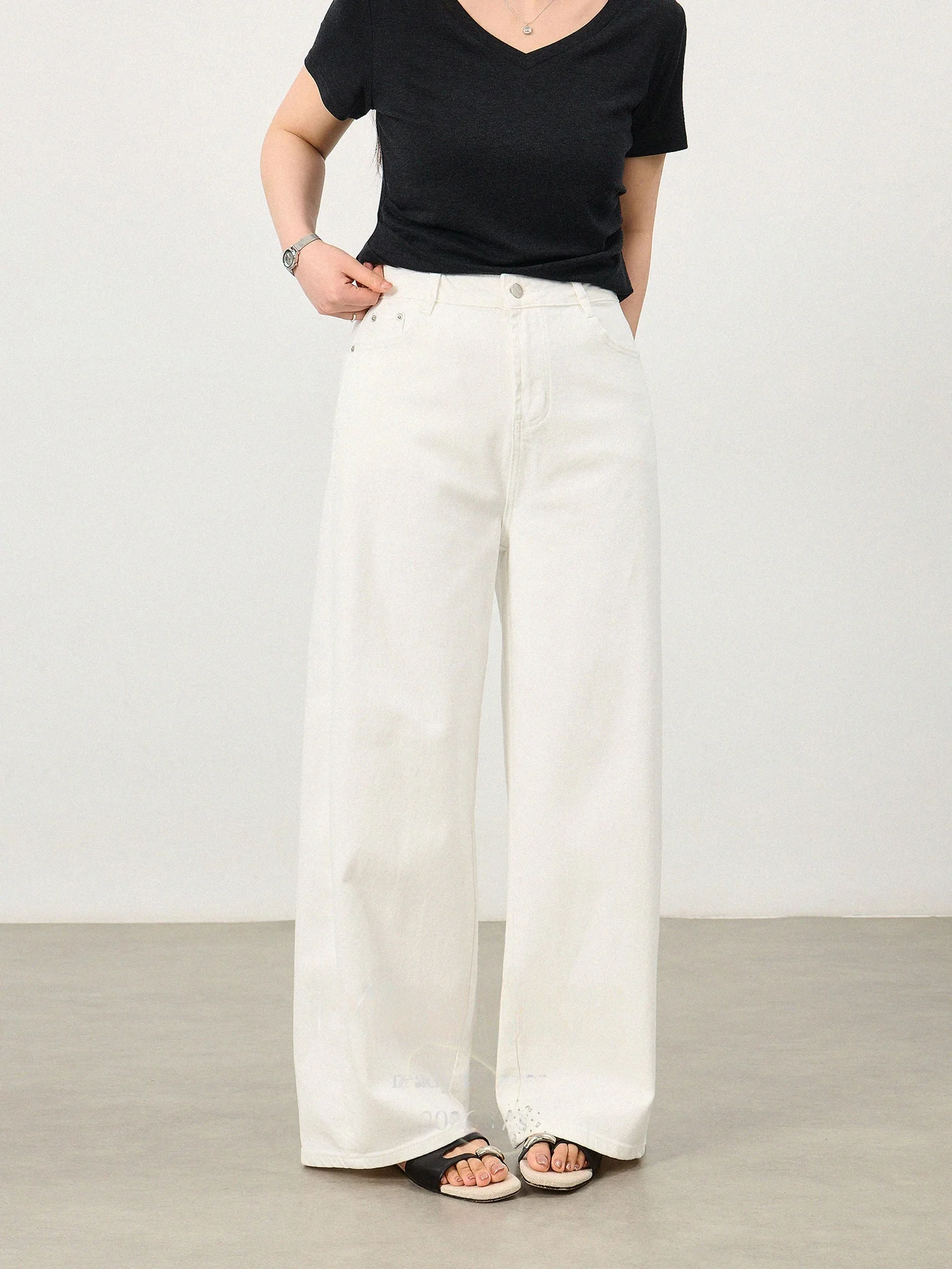 High Waist Wide Leg Pants plus Size Women's Clothing White Loose Commute Simple Style Long Pants Versatile Slimming Trousers
High Waist Wide Leg Pants plus Size Women's Clothing White Loose Commute Simple Style Long Pants Versatile Slimming Trousers