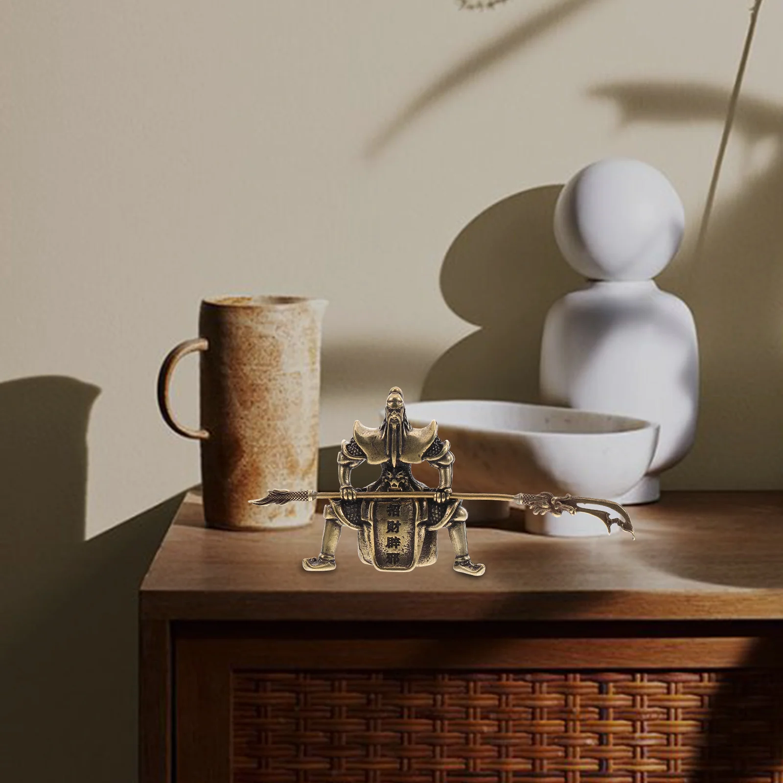 Pure Copper Guan Pet Desktop Ornament Fine Craftsmanship Bronze Ware Chinese God Of Wealth Statue Feng Shui Home
Pure Copper Guan Pet Desktop Ornament Fine Craftsmanship Bronze Ware Chinese God Of Wealth Statue Feng Shui Home