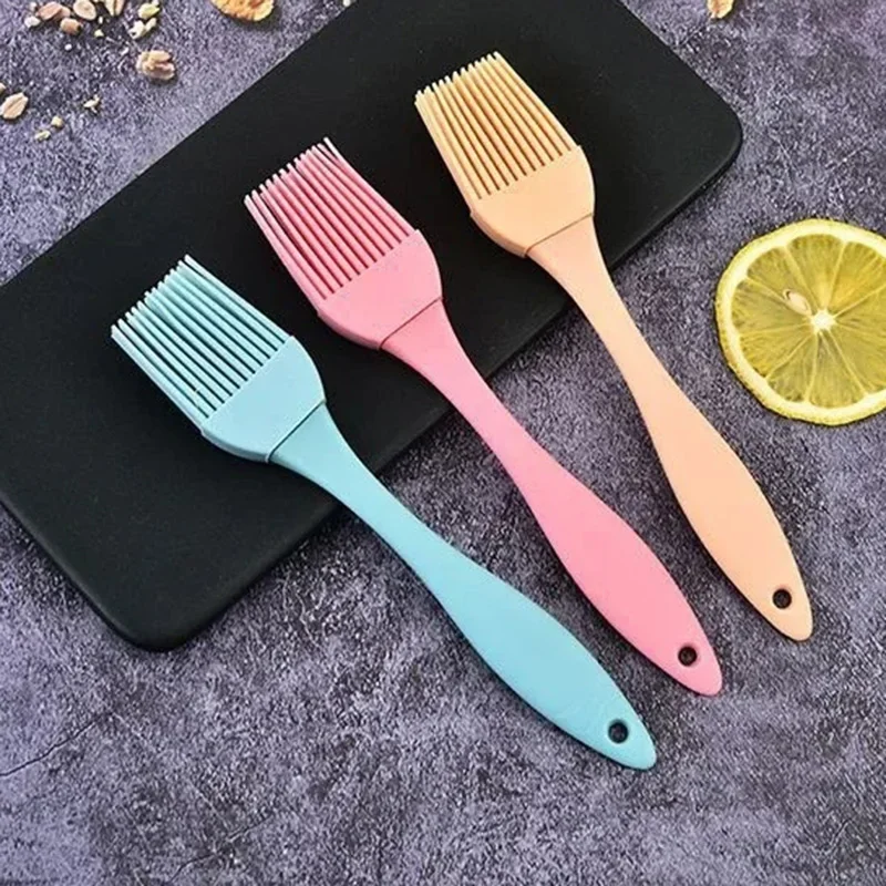 2pcs Silicone Oil Brush Non-Stick Cream Bread Cake Butter Brush Heat Resistant Barbecue Brush Kitchen Cooking Tools Grill set
2pcs Silicone Oil Brush Non-Stick Cream Bread Cake Butter Brush Heat Resistant Barbecue Brush Kitchen Cooking Tools Grill set