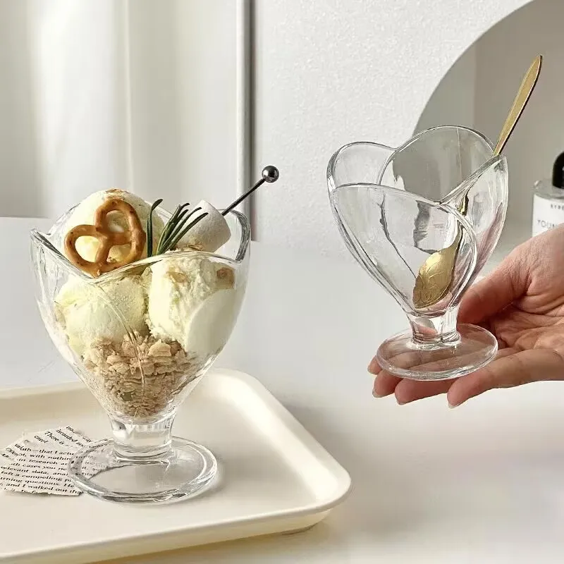 Tulip Dessert Cup Glass Material Frozen Cake Appetizer Cup Dessert Shooter Party Service Cup Pudding Mousse
Tulip Dessert Cup Glass Material Frozen Cake Appetizer Cup Dessert Shooter Party Service Cup Pudding Mousse