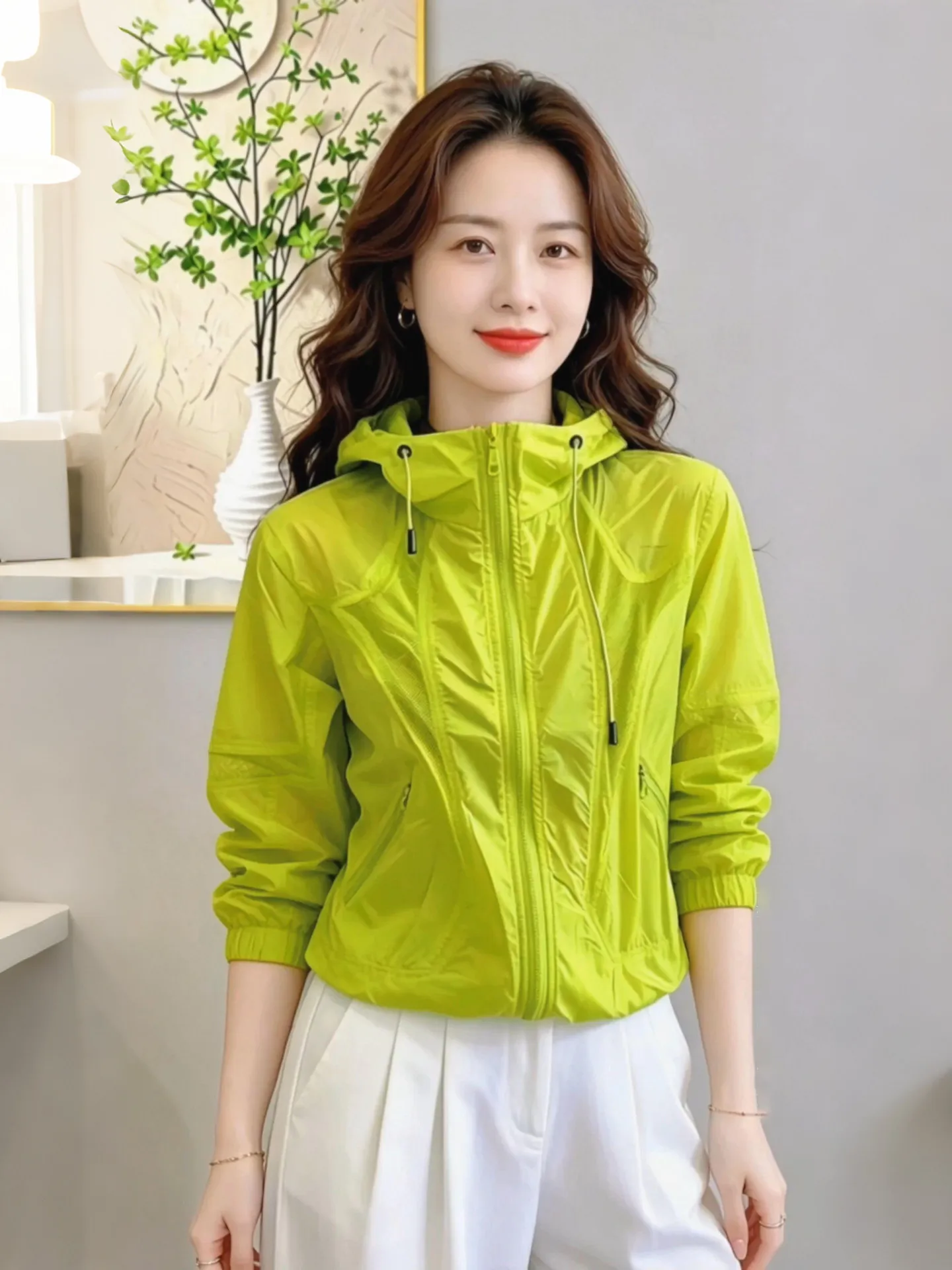 Korean Style Short Lightweight Sun Protection Hooded Jacket Summer Women's Fashion Thin Zipper Hoodie Breathable Casual Workwear
Korean Style Short Lightweight Sun Protection Hooded Jacket Summer Women's Fashion Thin Zipper Hoodie Breathable Casual Workwear