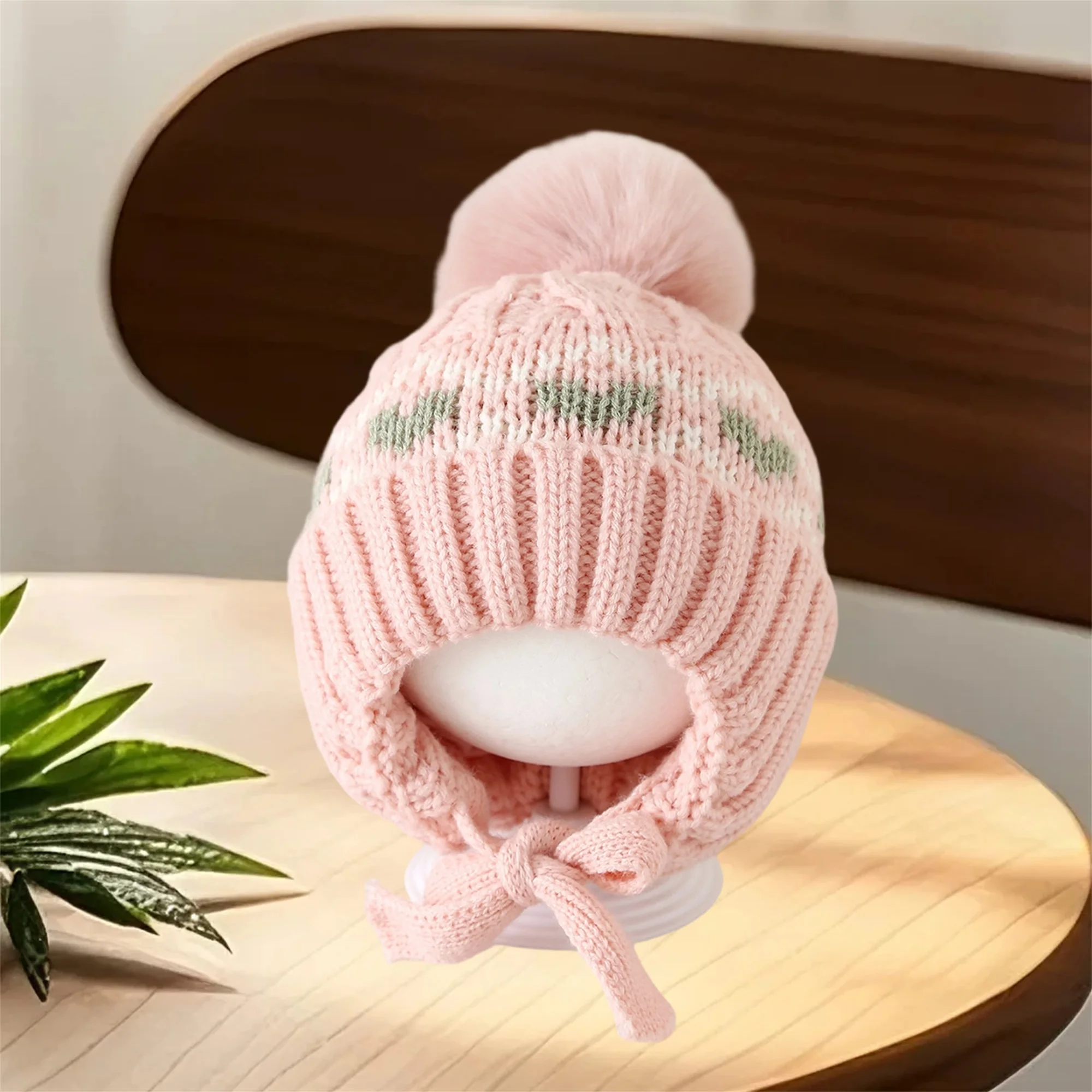 Милая шапка-бини с помпонами для маленьких девочек с нечеткими ушками и мягкой подкладкой для уютных зимних активного отдыха и игр
Милая шапка-бини с помпонами для маленьких девочек с нечеткими ушками и мягкой подкладкой для уютных зимних активного отдыха и игр