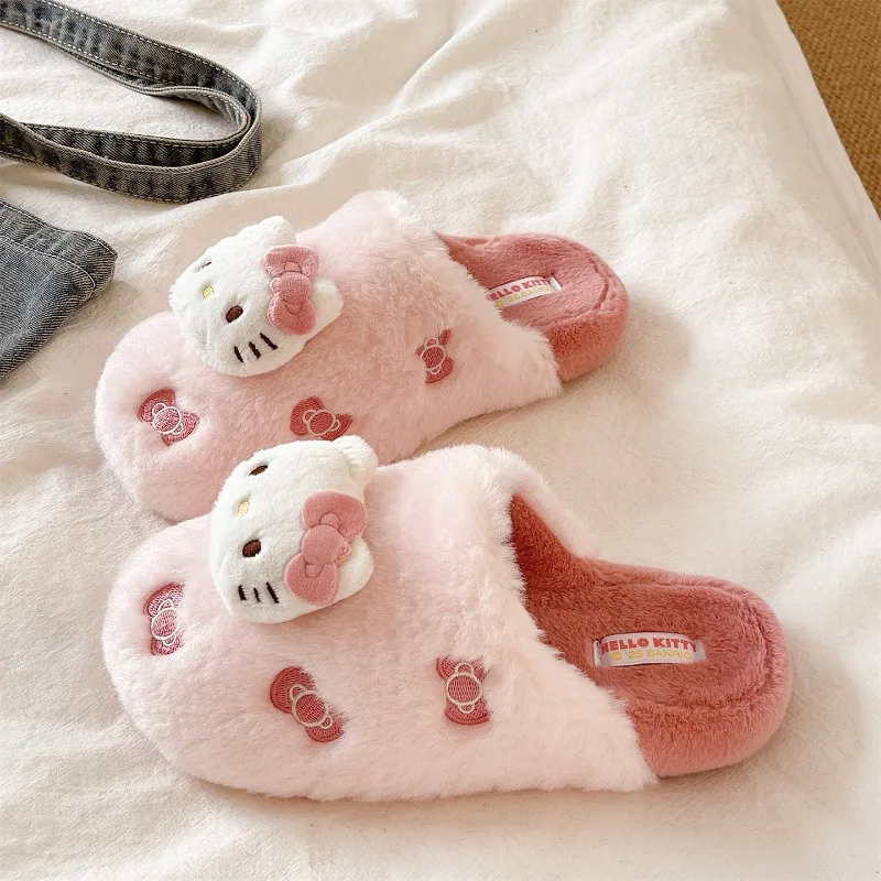 Winter Cute Cartoon Hello Kitty Women's Fashion Slippers Silent Warm Plush Home Slippers Y2K External Anti slip Slippers
Winter Cute Cartoon Hello Kitty Women's Fashion Slippers Silent Warm Plush Home Slippers Y2K External Anti slip Slippers