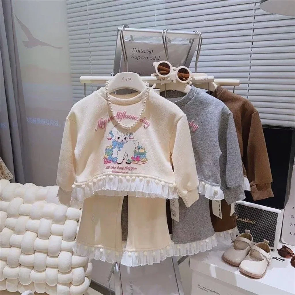 Baby Girls Lace Clothes Sets Kids Cartoon Sweatshirt+ Flared Pant 2pcs Costume Suits 2024 Spring Autumn Children's Clothing
Baby Girls Lace Clothes Sets Kids Cartoon Sweatshirt+ Flared Pant 2pcs Costume Suits 2024 Spring Autumn Children's Clothing