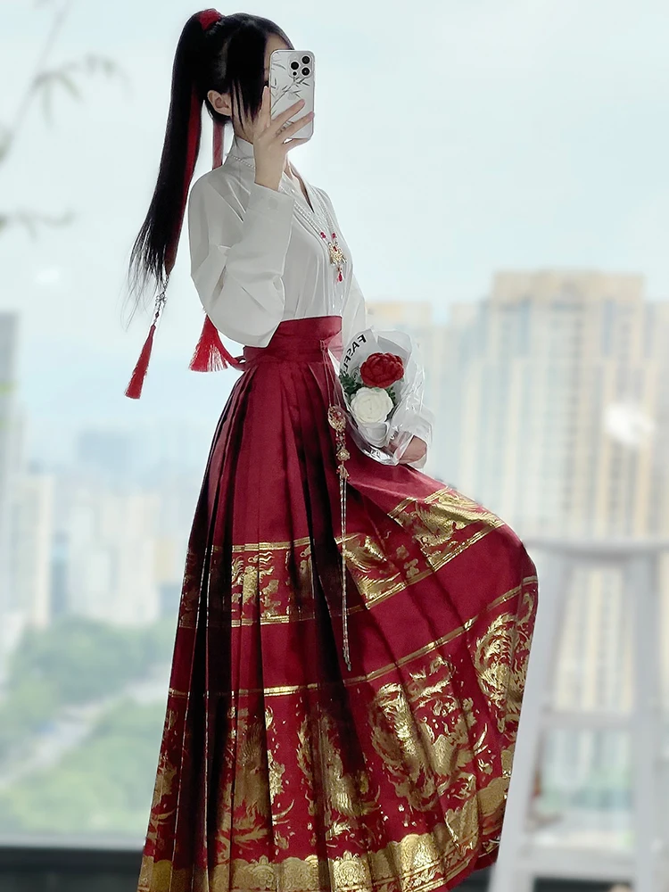 Original Hanfu Wedding Dr for Women Ming Dynas Sle Red New Chinese Fabric Gold Weaving Tail Skirt for Engagement...
Original Hanfu Wedding Dr for Women Ming Dynas Sle Red New Chinese Fabric Gold Weaving Tail Skirt for Engagement...