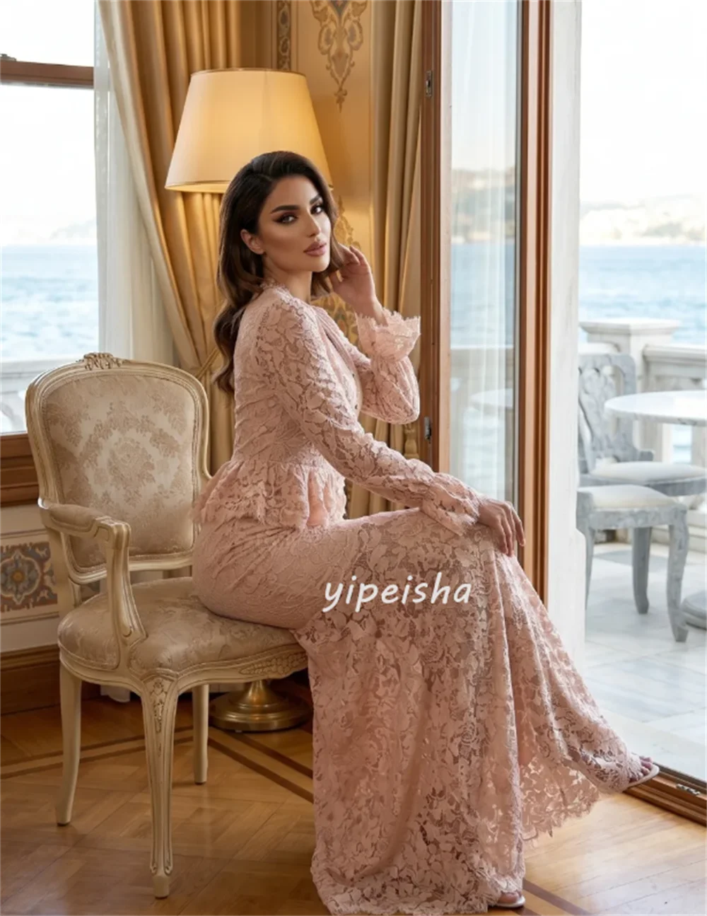 Customized Modern Style Women Lace Pearl Ruched Straight Evening Dresses ElegantV-neck Long Sleeves Floor Lenght Prom Dresses
Customized Modern Style Women Lace Pearl Ruched Straight Evening Dresses ElegantV-neck Long Sleeves Floor Lenght Prom Dresses