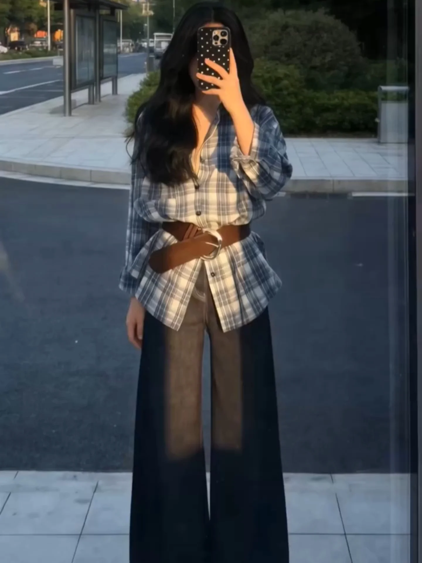 Blue Plaid Lazy Style Women's Shirt Spring Collection Unique Beautiful Fashionable Breathable Long Sleeve Korean Version
Blue Plaid Lazy Style Women's Shirt Spring Collection Unique Beautiful Fashionable Breathable Long Sleeve Korean Version