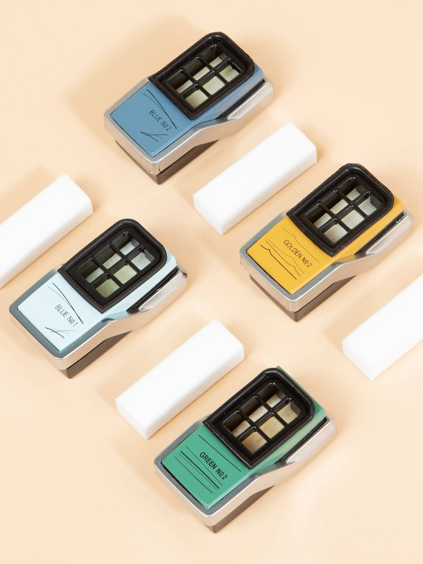 Replacement cores for car air fresheners for BMW G30, G38, G32, G12, X3, G08, X4, G02, X5, X6, X7, G05, G06, and G07 models.
Replacement cores for car air fresheners for BMW G30, G38, G32, G12, X3, G08, X4, G02, X5, X6, X7, G05, G06, and G07 models.