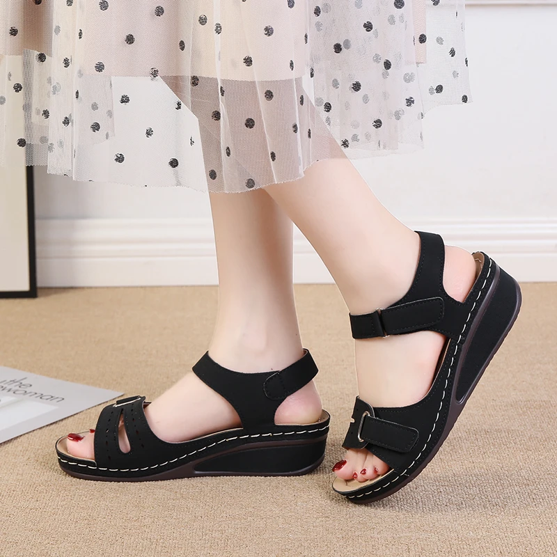 Women's Sandals 2025 Summer Soft Sewing Ladies Comfortable Flat Beach Shoes Walking Fashion Women's Slippers Sandalias De Mujer
Women's Sandals 2025 Summer Soft Sewing Ladies Comfortable Flat Beach Shoes Walking Fashion Women's Slippers Sandalias De Mujer