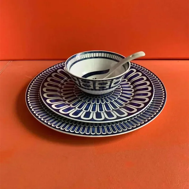 European-Style Exotic Blue Plate Home Breakfast Luxury Dinner Plate Bowl Home Decoration Sample Decorative Tray Dinnerware Set
European-Style Exotic Blue Plate Home Breakfast Luxury Dinner Plate Bowl Home Decoration Sample Decorative Tray Dinnerware Set