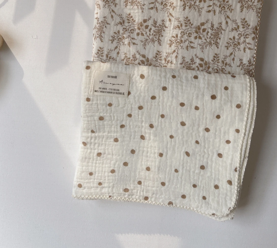 Summer Baby Muslin Blankets Newborn Floral Cotton Baby Swaddle Wrap Boys Girls Receiving Blanket Infant Crib Quilt Bath Towel
Summer Baby Muslin Blankets Newborn Floral Cotton Baby Swaddle Wrap Boys Girls Receiving Blanket Infant Crib Quilt Bath Towel