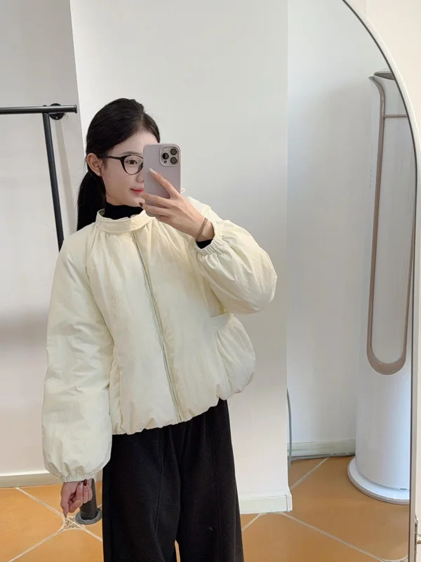 Модная женская зимняя куртка в корейском стиле с длинными рукавами, воротником-стойкой, утепленная, повседневная, однотонная
Модная женская зимняя куртка в корейском стиле с длинными рукавами, воротником-стойкой, утепленная, повседневная, однотонная