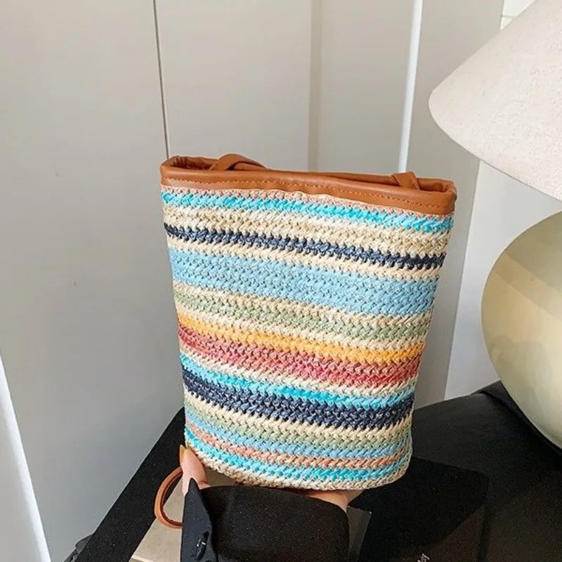 Fashionable Messenger Bag Crossbody Strap Women's Leather Hand Bags Chic And Elegant Classic
Fashionable Messenger Bag Crossbody Strap Women's Leather Hand Bags Chic And Elegant Classic