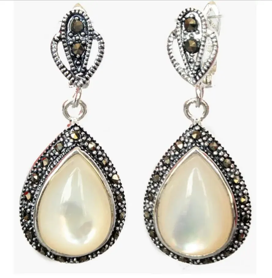unique lady's 925 Silver Natural White Sea Shell Marcasite Waterdrop Earrings 11/2"
unique lady's 925 Silver Natural White Sea Shell Marcasite Waterdrop Earrings 11/2"