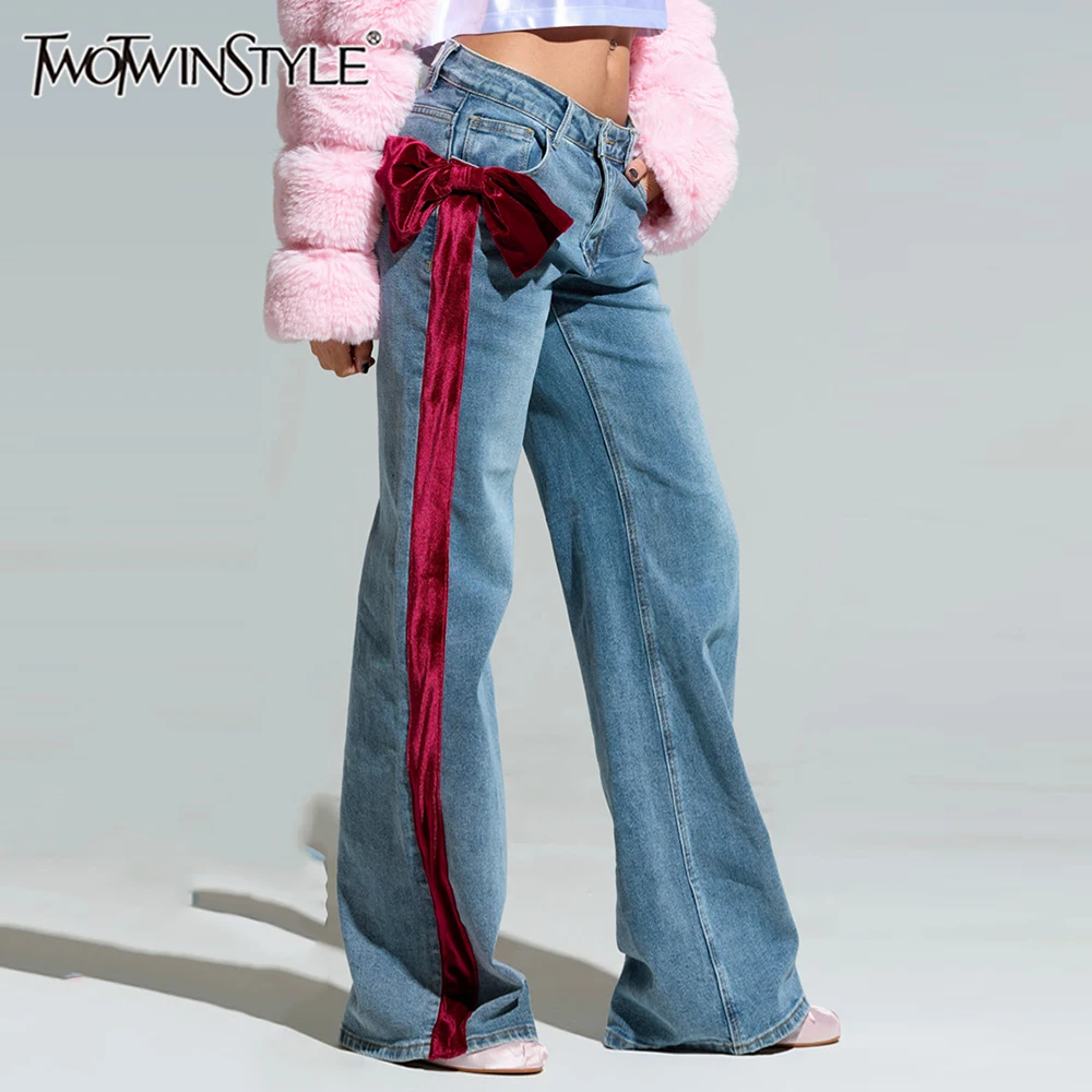 TWOTWINSTYLE хитовые цвета для похудения, модные джинсы с бантом для женщин, универсальные джинсы с высокой талией в полный рост, женская одежда, новинка
TWOTWINSTYLE хитовые цвета для похудения, модные джинсы с бантом для женщин, универсальные джинсы с высокой талией в полный рост, женская одежда, новинка