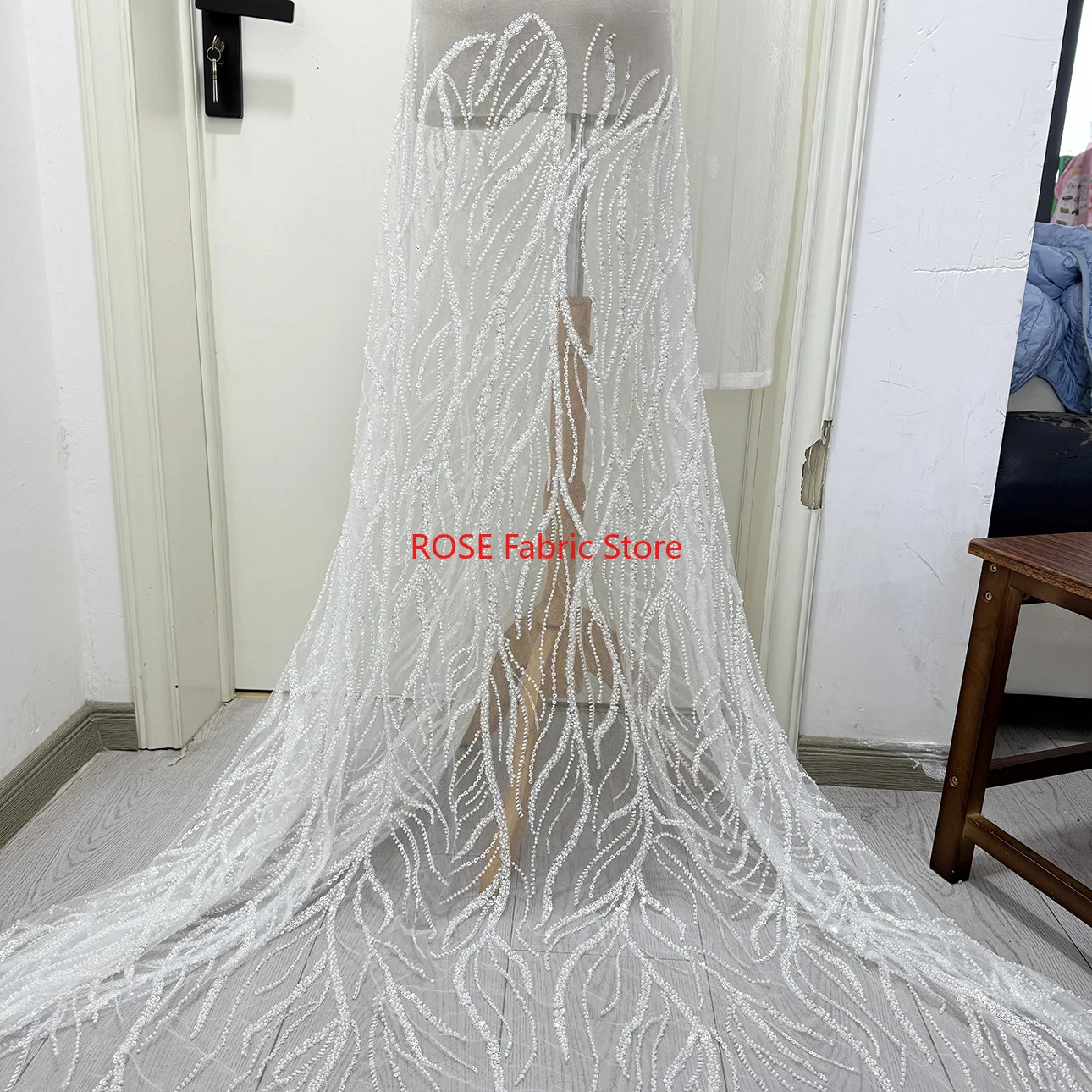 1 Yard Branch shaped beaded sequined embroidered lace fabric for wedding dress, gowns, performance costumes, designer fabric.
1 Yard Branch shaped beaded sequined embroidered lace fabric for wedding dress, gowns, performance costumes, designer fabric.