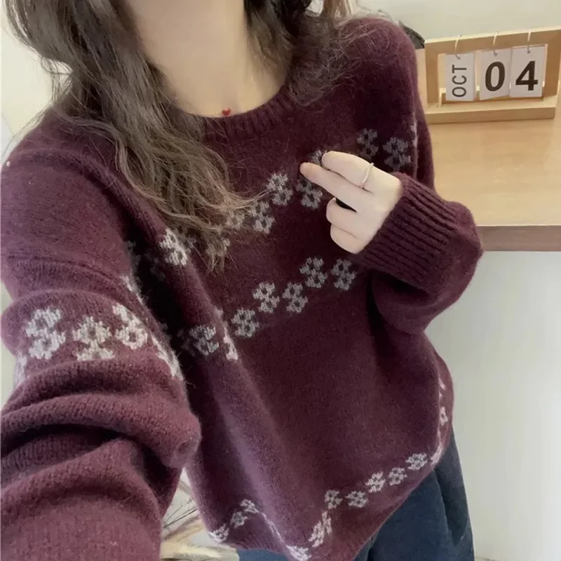 Versatile stylish and elegant round-neck pullover 100 pure cashmere knitted long-sleeved women's shoulder base with wool
Versatile stylish and elegant round-neck pullover 100 pure cashmere knitted long-sleeved women's shoulder base with wool