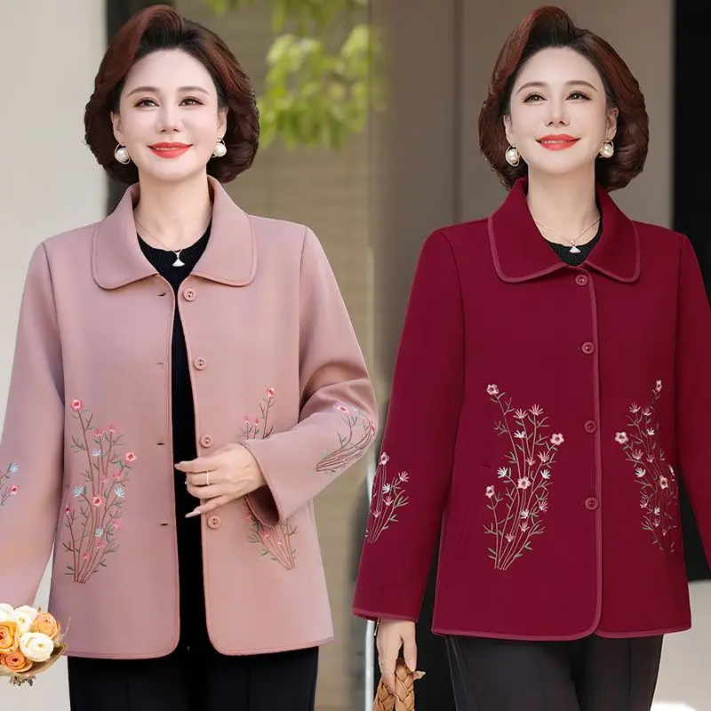 Новая китайская вышитая блузка-жакет для женщин, осенняя одежда, с откидным воротником, для женщин среднего возраста, модный топ
Новая китайская вышитая блузка-жакет для женщин, осенняя одежда, с откидным воротником, для женщин среднего возраста, модный топ